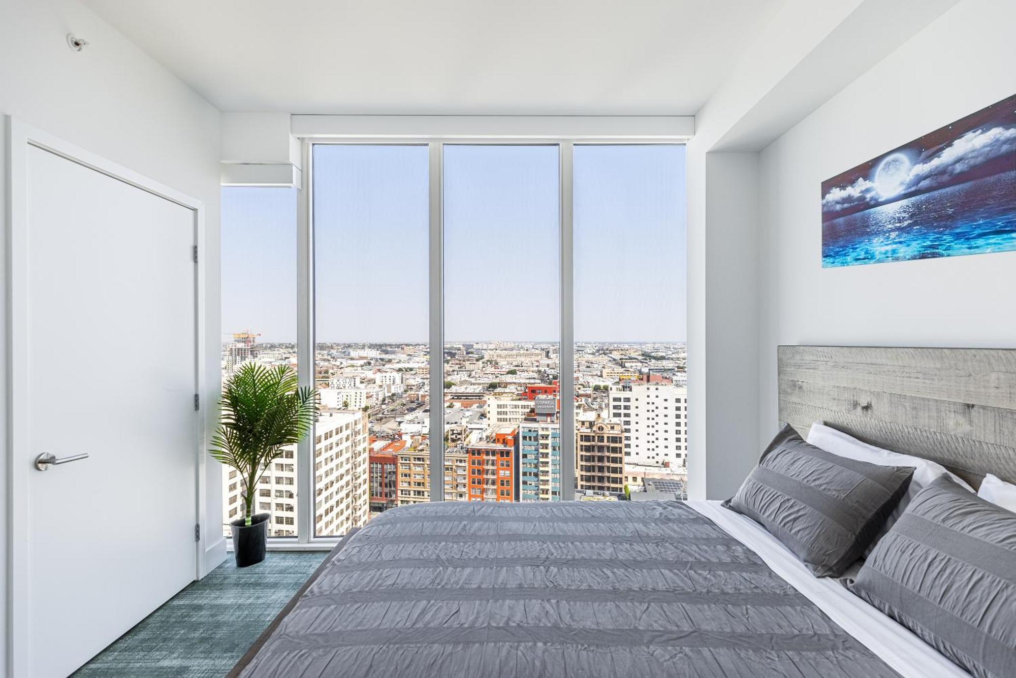Top Floor High Rise 3 Bed Dtla Skyscraper Penthouse Los Angeles Bagian luar foto